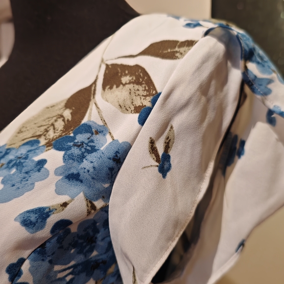 lulus French Countryside White Floral Print High-Low Dress 015000 - Picture 12 of 13